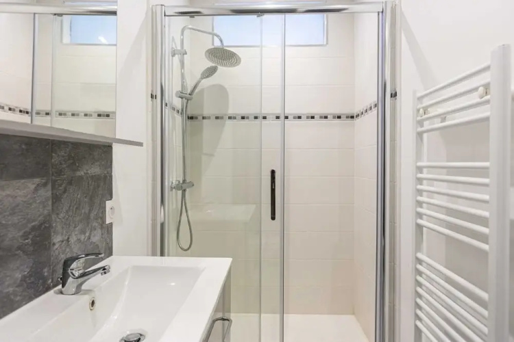 Charming Flat Near Place de la Victoire