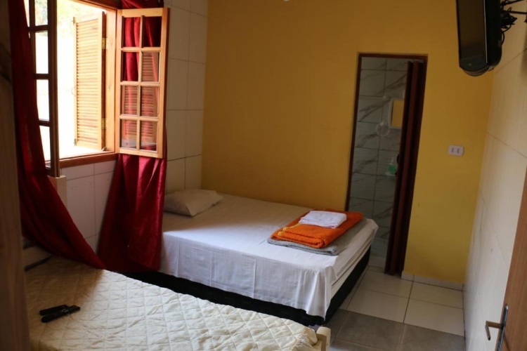Deluxe Family Suite