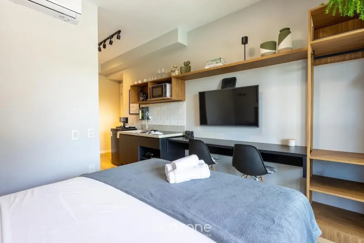 Complete Studio 120 m From the Subway Hmr0602
