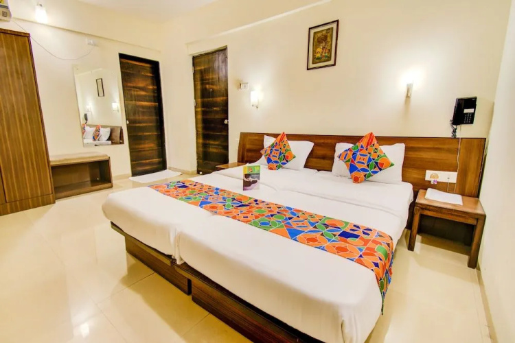 FabHotel Home From Home