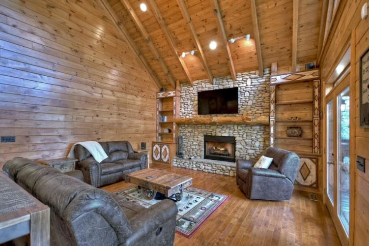 Black Bear River Lodge