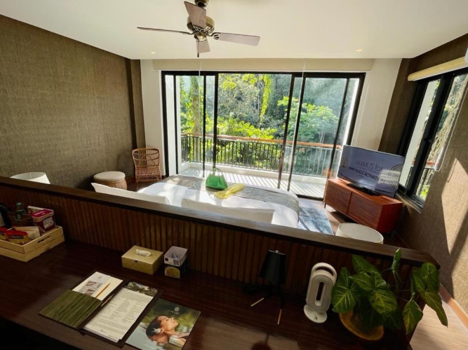 Executive Suite