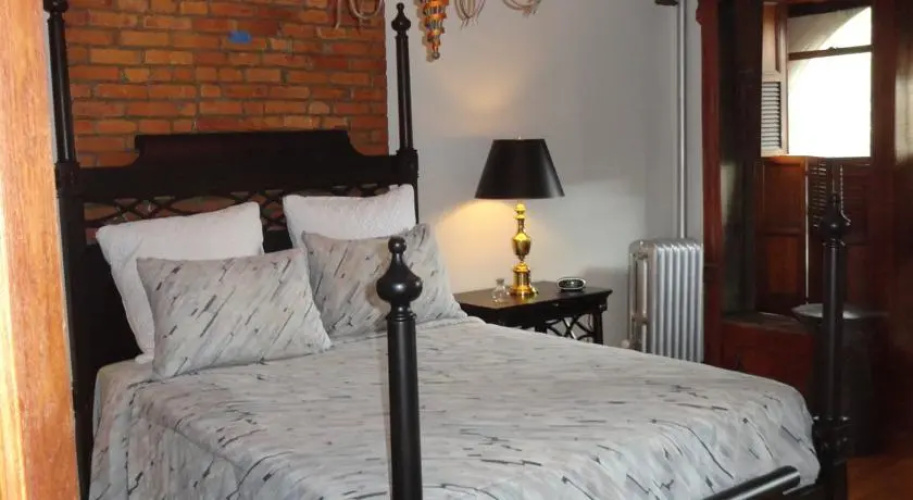 Bed Stuy Southern Comfort