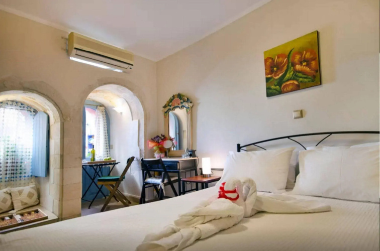 Room Honeymoon