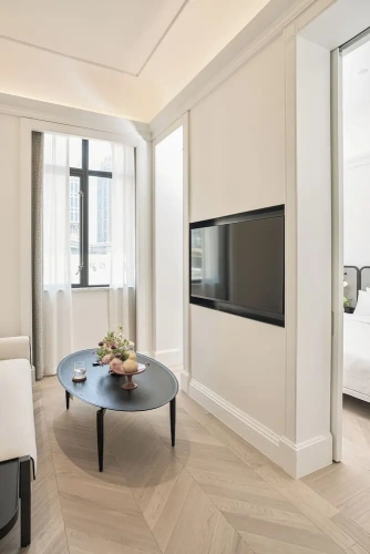 1 Bedroom Suite