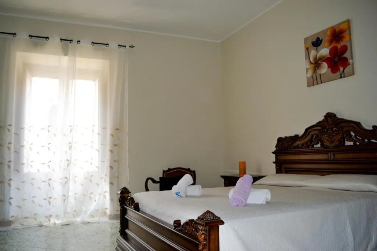 Rua House