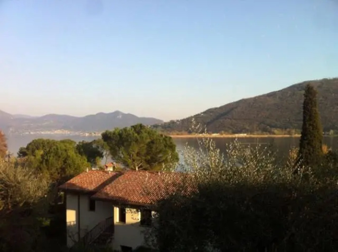 Terrazza sul lago di Iseo