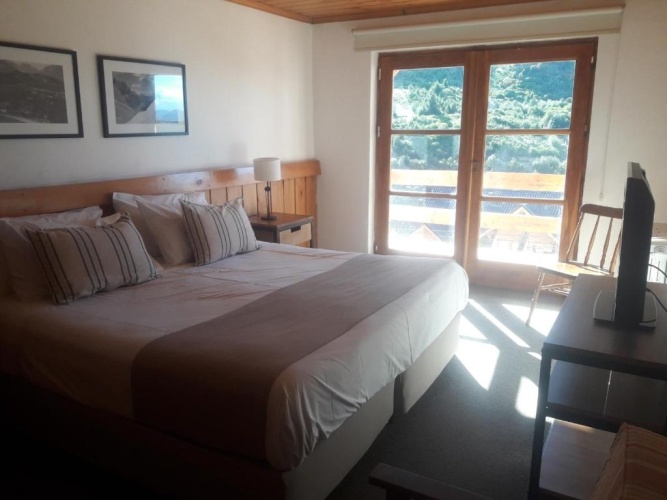 1 Bedroom Twin Apartment