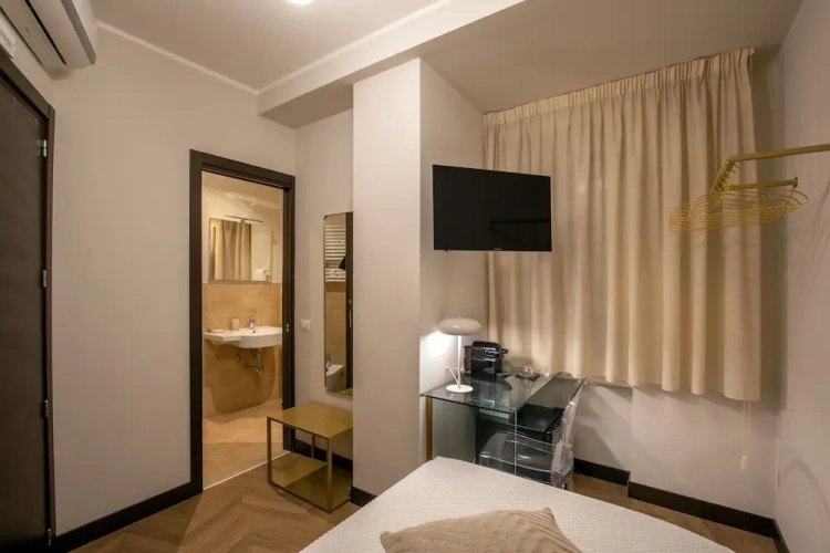 Economy Single room