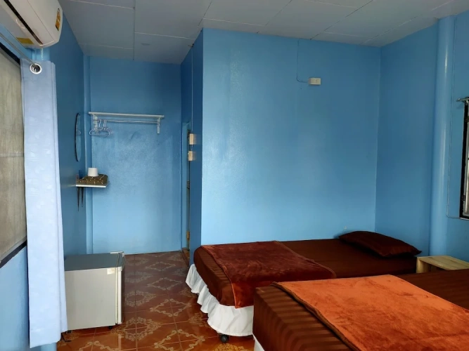 Standard Twin room with balcony