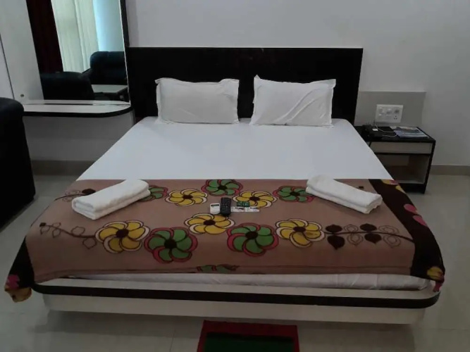Goroomgo Shayon Residency Puri