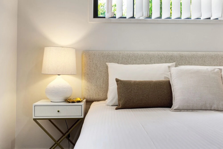 MARJ12- Stylish and Spacious Apartment