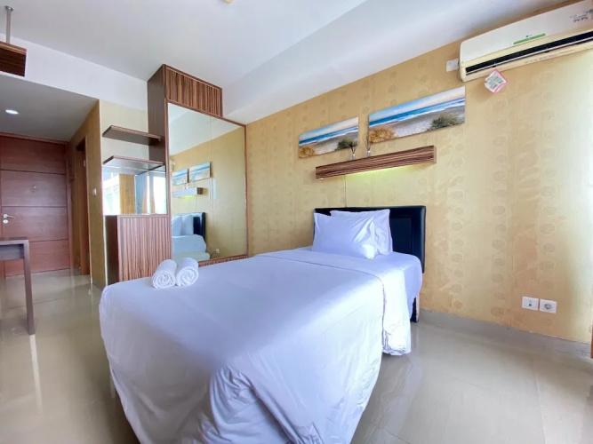 Comfy Studio Permium at Beverly Dago Apartment