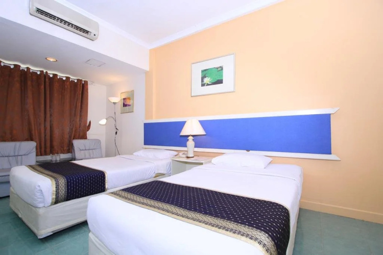 Sri Isan Hotel