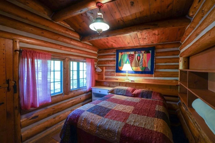Ennis - T-lazy-b Ranch