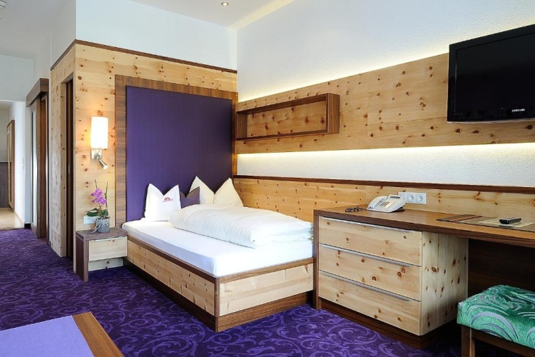 Superior Single room