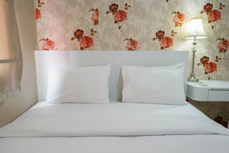 Cozy 2BR for 3 Pax Green Pramuka Apartment