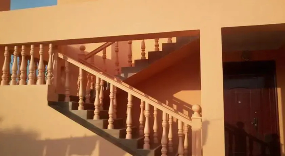 Nini Guest House