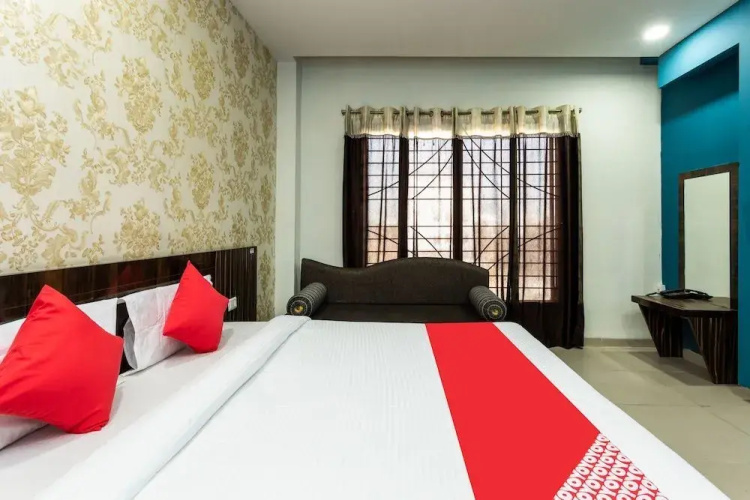 Vitthal Rukmani Palace by OYO Rooms