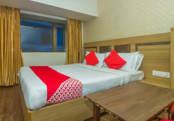 Hotel Metro Palace