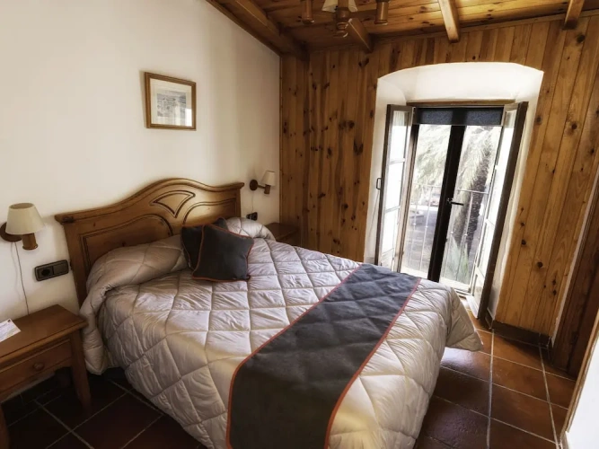 Standard Triple room with balcony