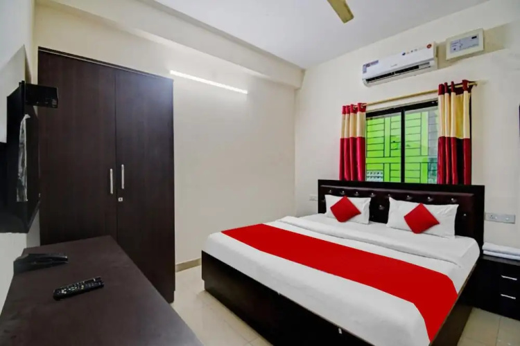 Goroomgo SR Palace Bhubaneswar