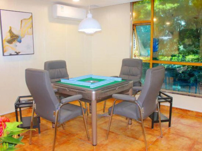 Jun'an Business Hostel (Shenzhen Haiya Binfencheng Store)