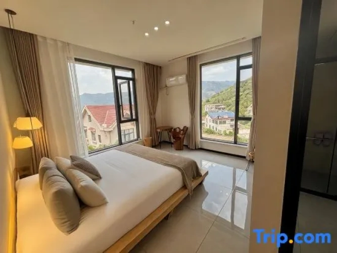 Standard Double room with mountain view