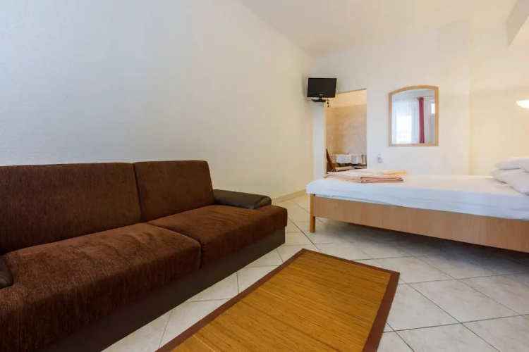 Apartments Lory
