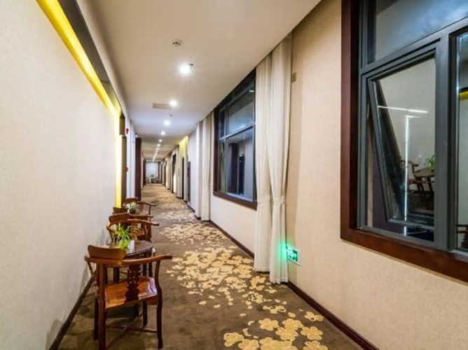 Huabo Resort Hotel