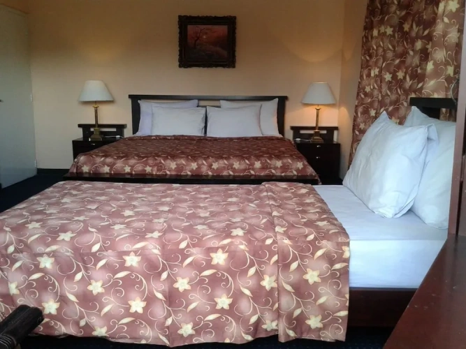 Classic Quadruple room