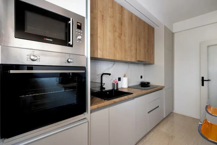 Zeus 2-Bedroom Apt with Acropolis View