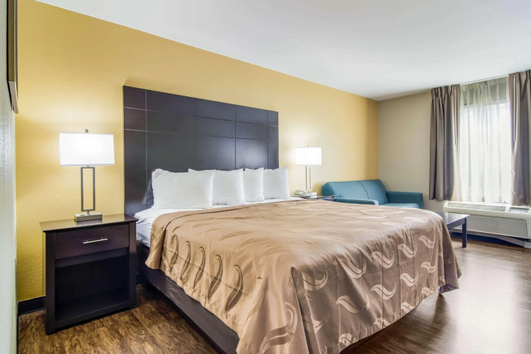 Quality Inn & Suites Canton, GA