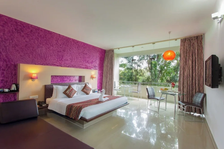 Classic room with balcony