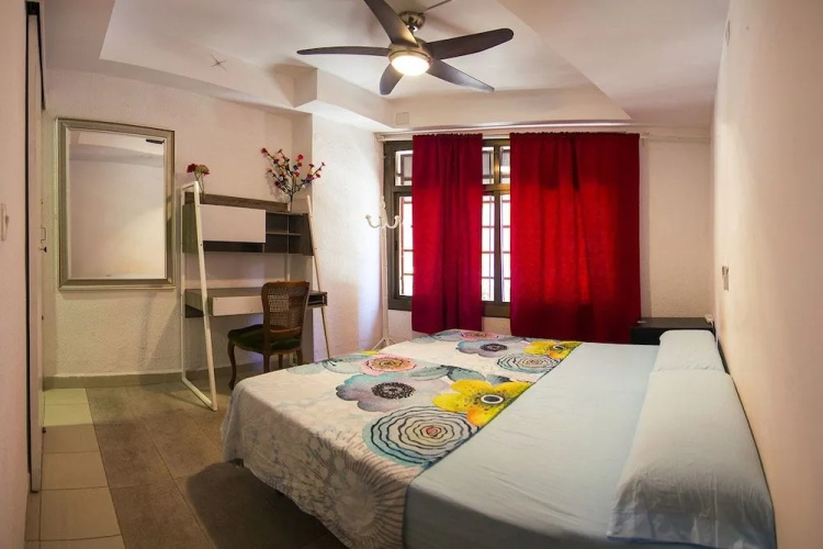 Hostel Ideal Badal