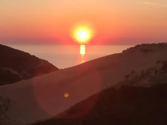 Mare, dune, lago e bosco in assoluto relax.