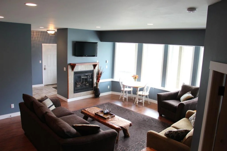 The River Haus Bed and Breakfast
