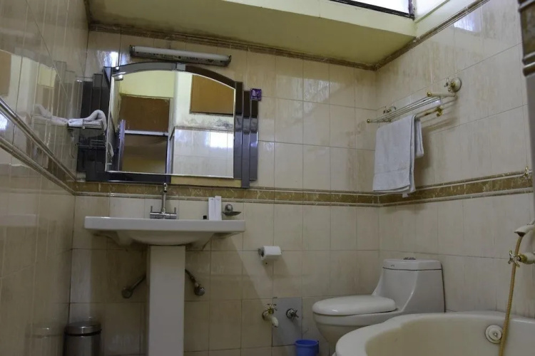 Modipur Hotel