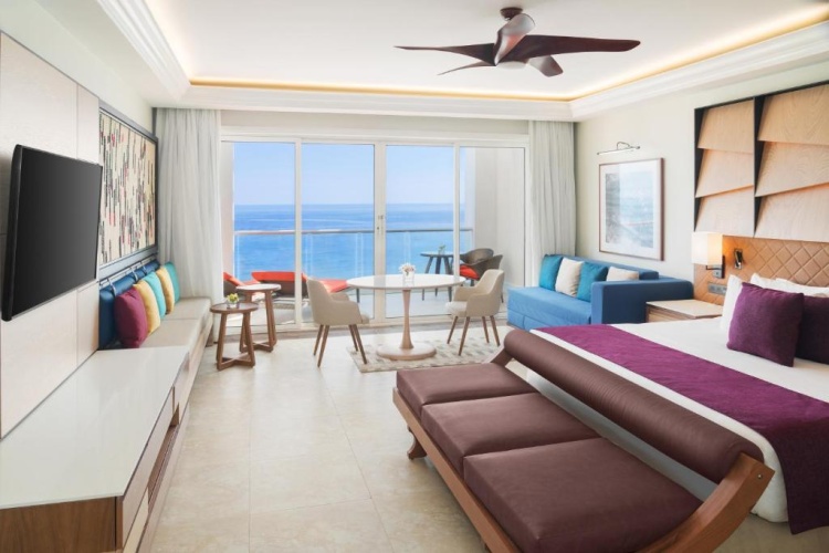 Junior Suite oceanfront
