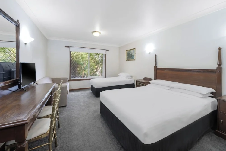 Twin Suite