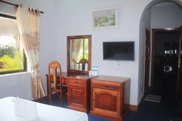 7 Makara Hotel