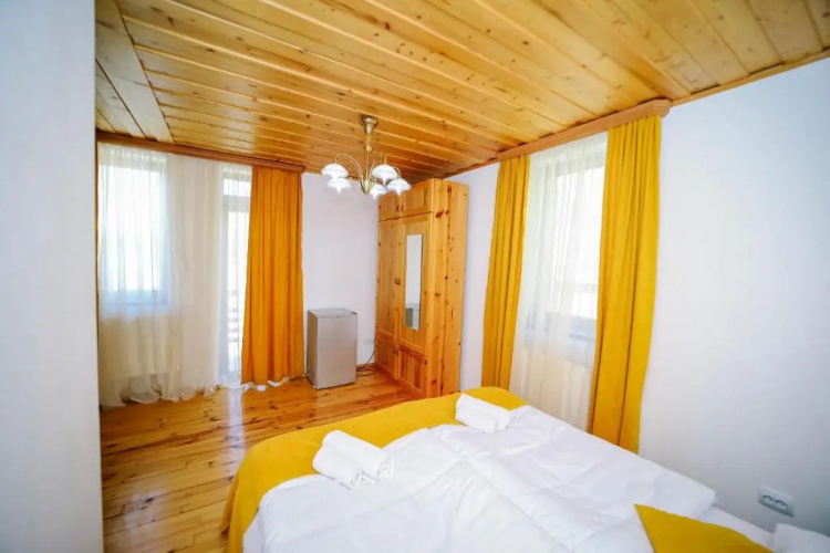 Alpenhaus Kazbegi Hotel & Restaurant