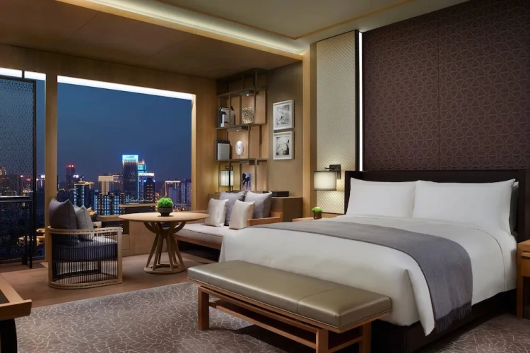 Club Lounge Access Double Guest room with city view