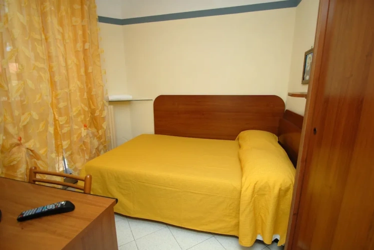 Standard Single Basement room with balcony