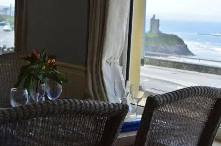 Cliff House Hotel