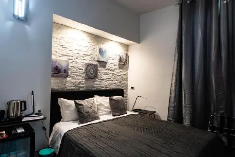 Trevi & Pantheon Design Rooms