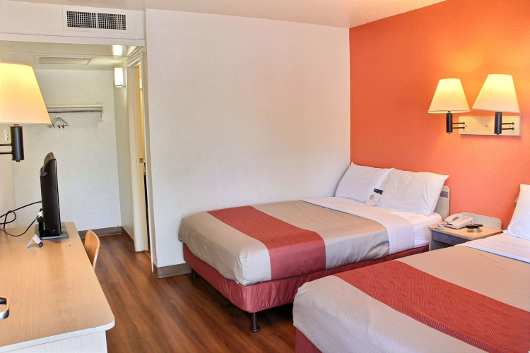 Motel 6 Atascadero, CA