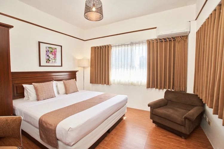 1 Bedroom Executive Suite