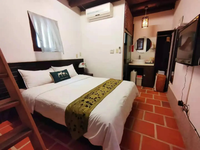 Naya"s Homestay