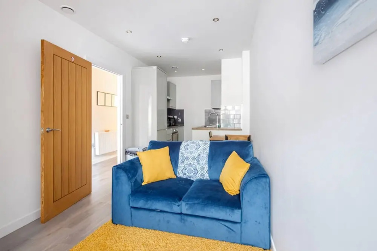Modern Leicester 1-Bed Fast Wi-Fi